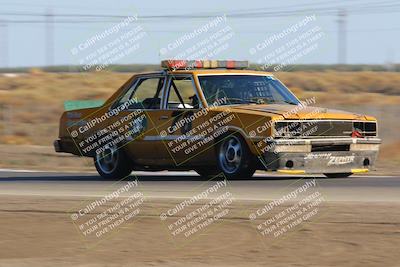 media/Oct-02-2022-24 Hours of Lemons (Sun) [[cb81b089e1]]/915am (I-5)/